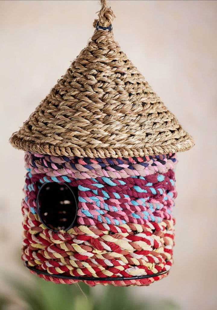Recycled Birdhouse for the garden