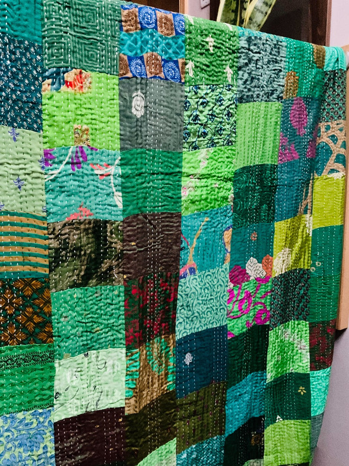 Handmade Indian Kantha Recycled Multi Colour Green Patchwork Cotton Sari Throw Bedspread Cover 150 cm x 229 cm