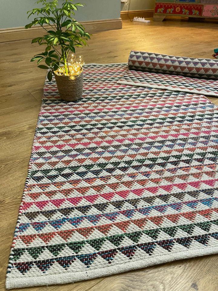 Geometric Cotton Rug With Geometric Design - Second Nature Online