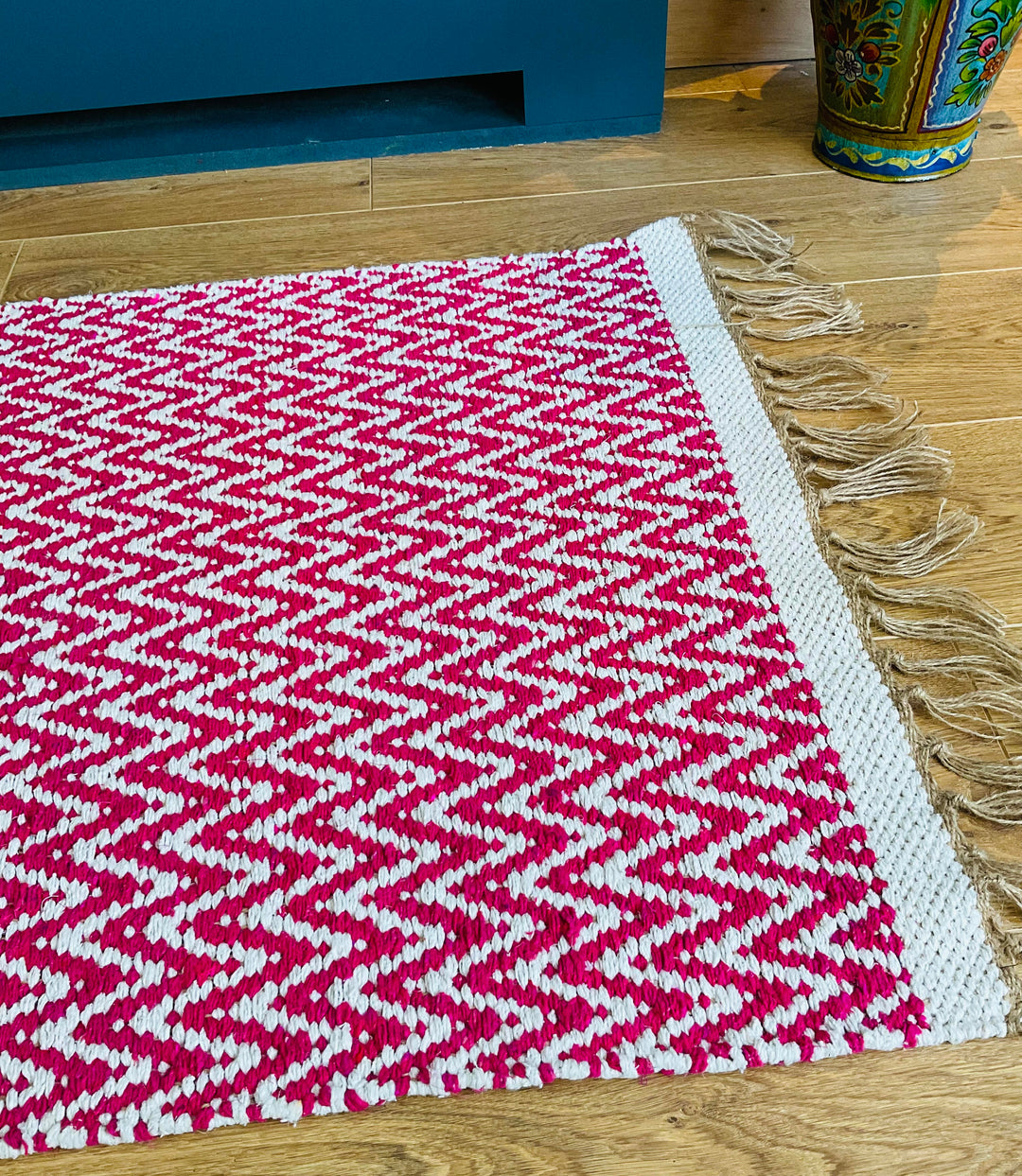 GRETA Soft Bedroom Rug Magenta Pink Herringbone Pattern 70 cm x 115 cm