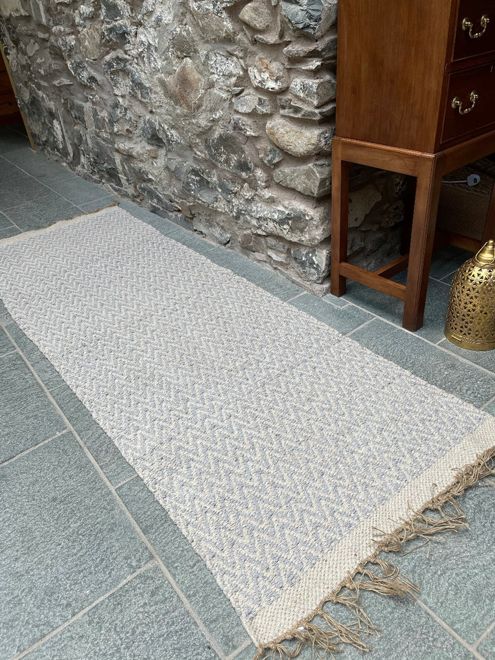 Greta Soft Bedroom Rug Grey Pale Herringbone Pattern