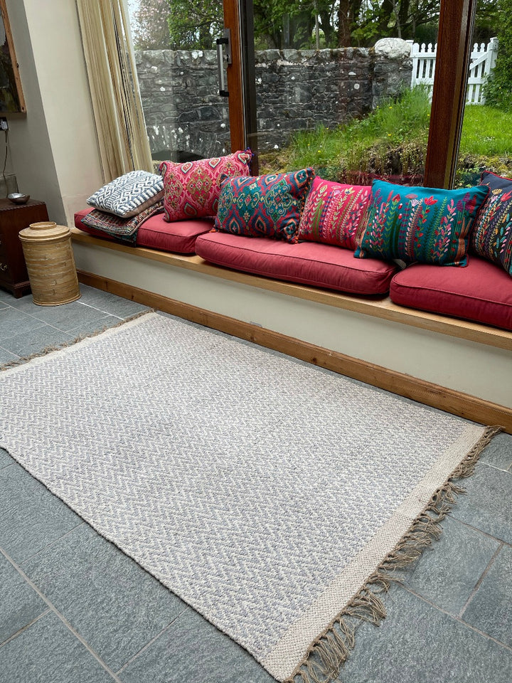 Greta Soft Bedroom Rug Grey Pale Herringbone Pattern