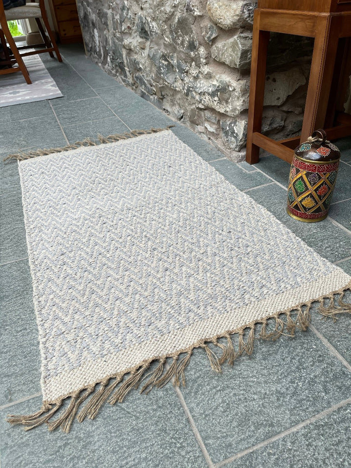 Greta Soft Bedroom Rug Grey Pale Herringbone Pattern