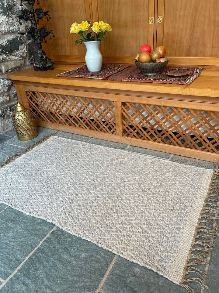 Greta Soft Bedroom Rug Grey Pale Herringbone Pattern