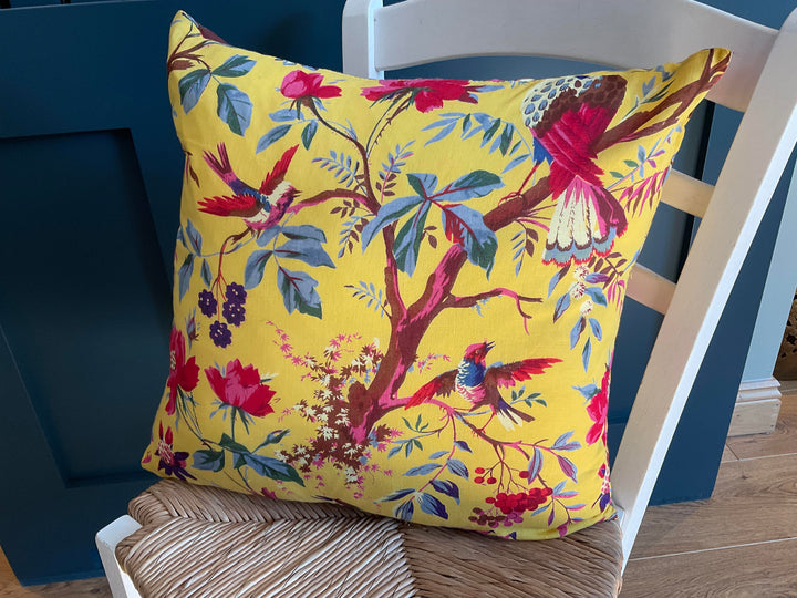 Bird Of Paradise Cotton Print Cushion Cover 45 X 45 cm Available In Two Colours