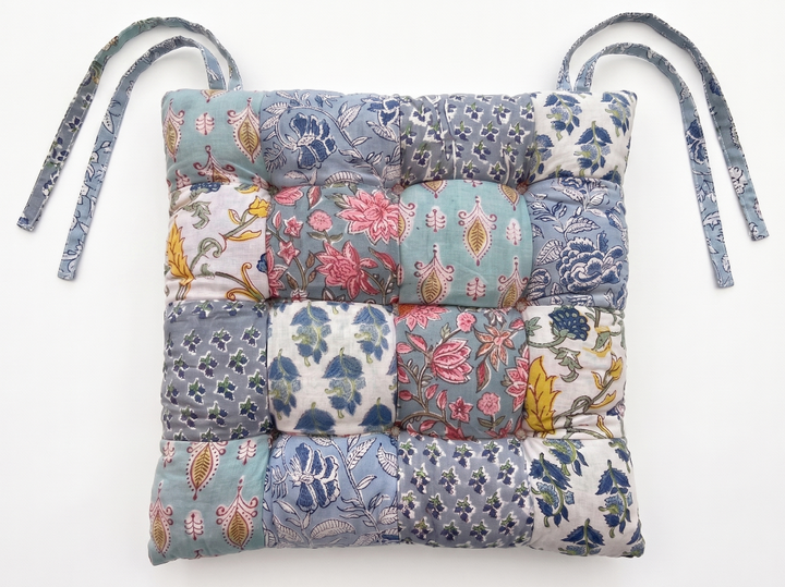 Blue_Floral_Seat_Pad in a white background