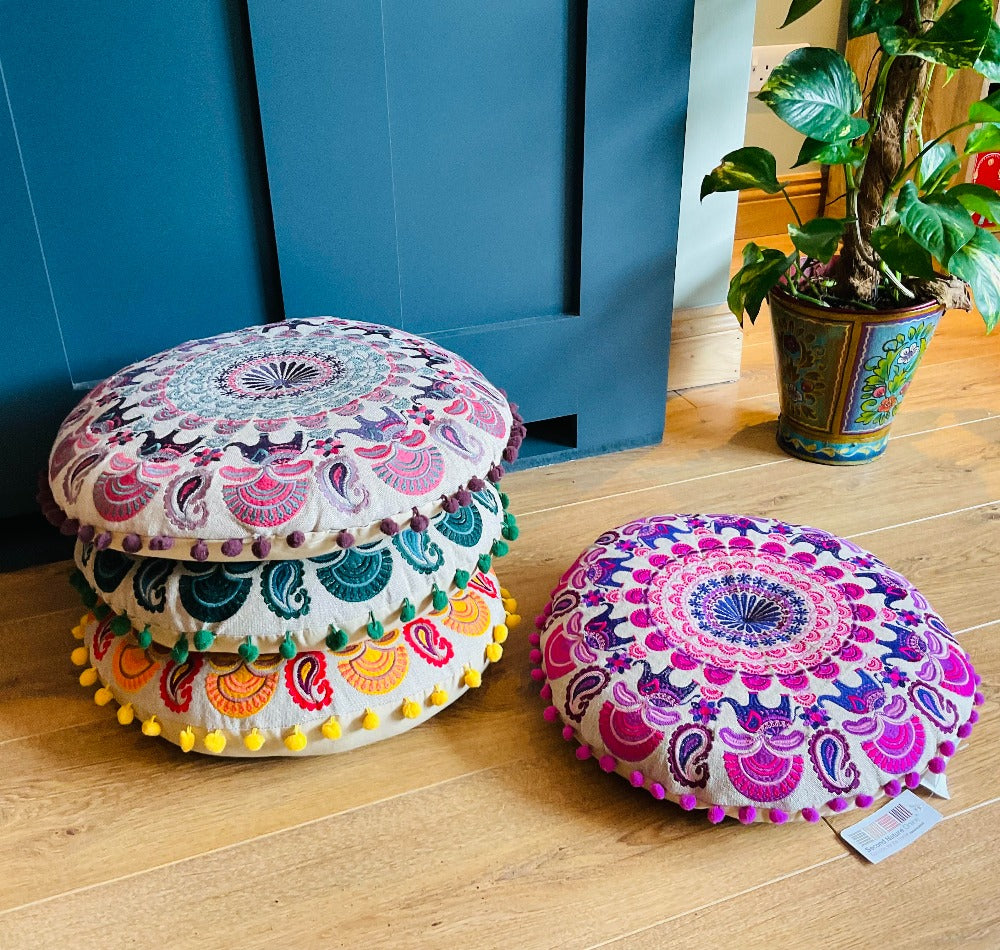 Round yoga outlet cushion