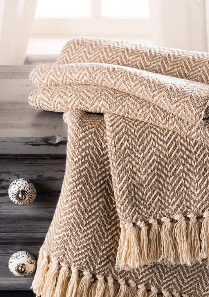 Karan Handloom Large Throw