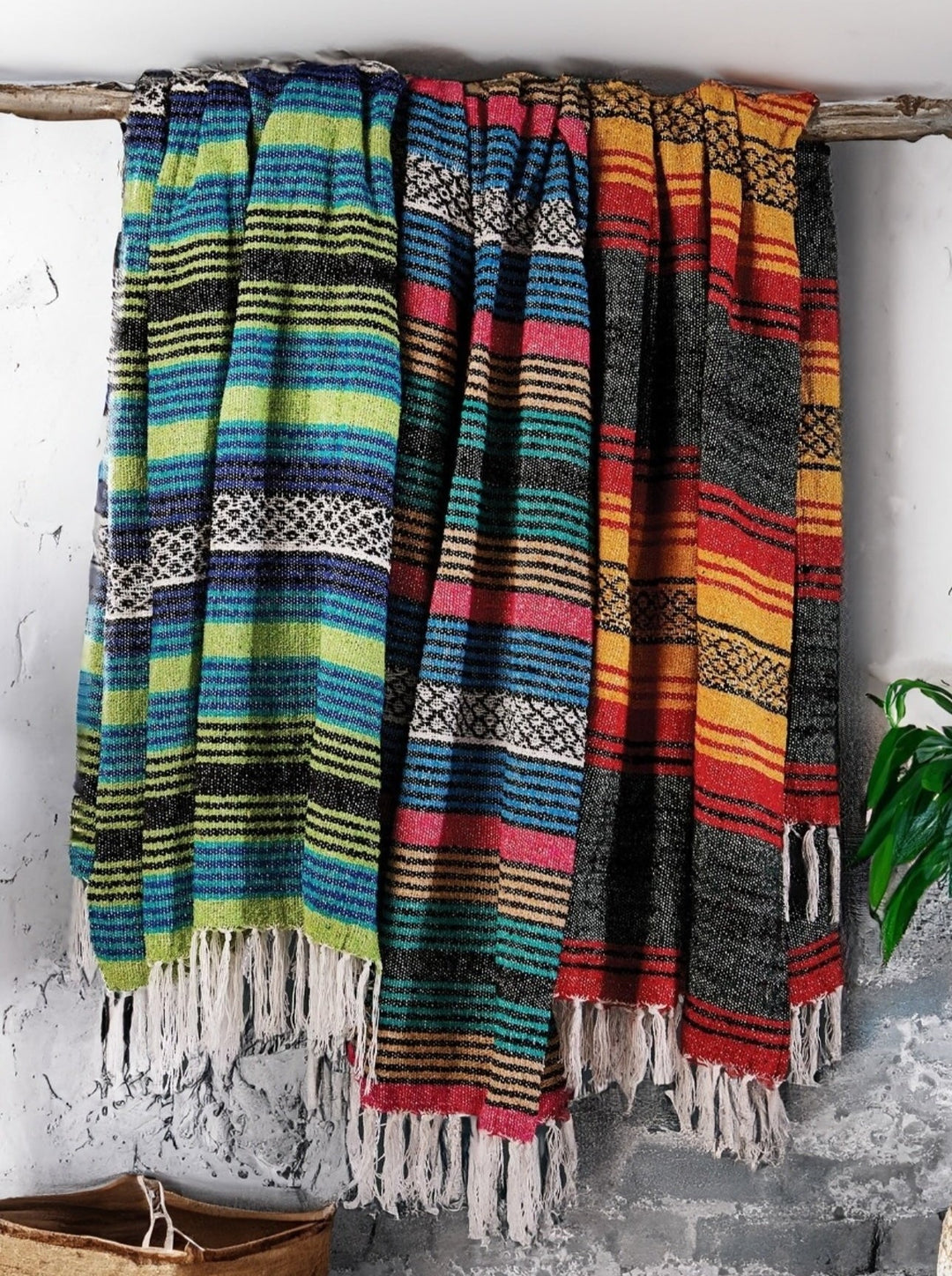 Western Style Cotton Blanket Throw with Striped Design