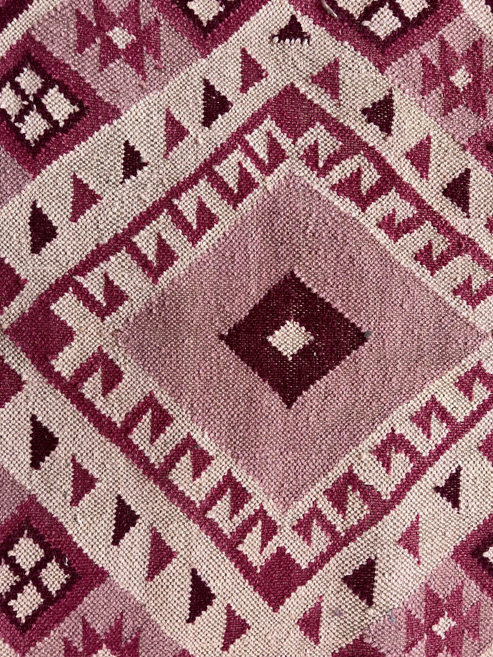Pink Kilim Pattern Design