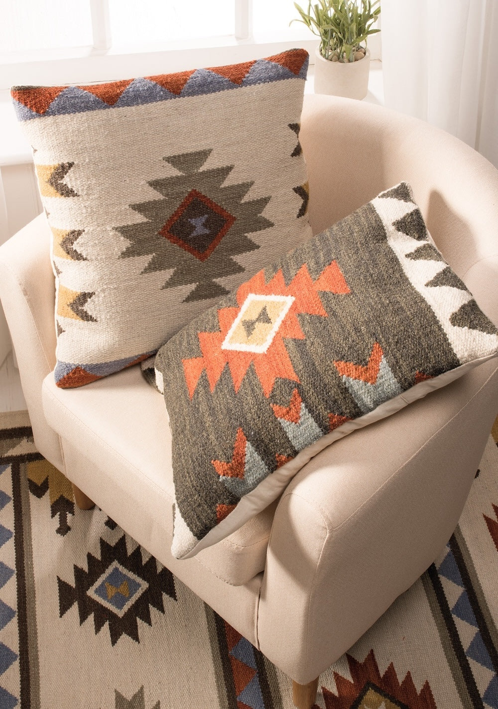 Stone Geometric Handloom Kilim Cushion Cover