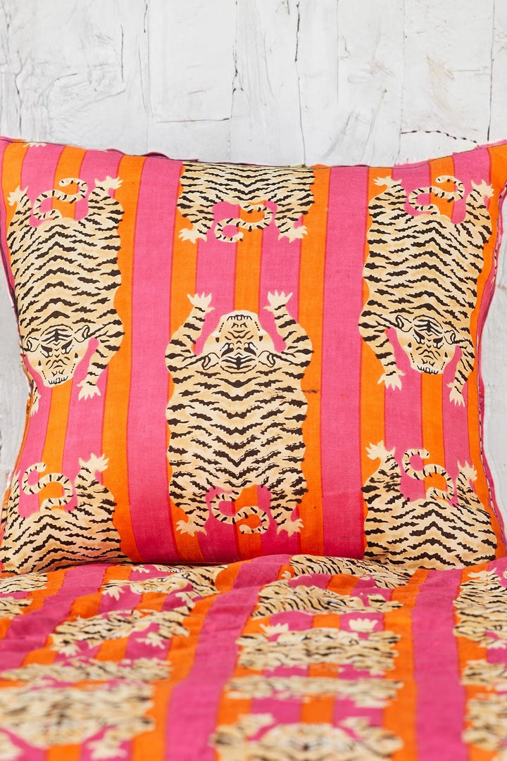 Tiger Animal Print Cotton Cushion Cover