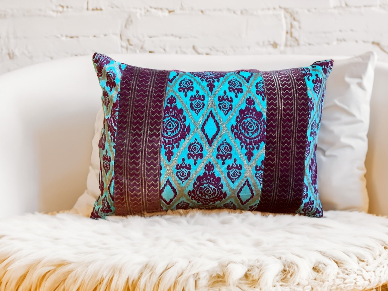 Printed pillow hotsell