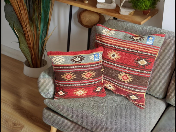 Zanskar Kilim Cushion Cover Handmade in Geometric Stripe Design 2 Sizes