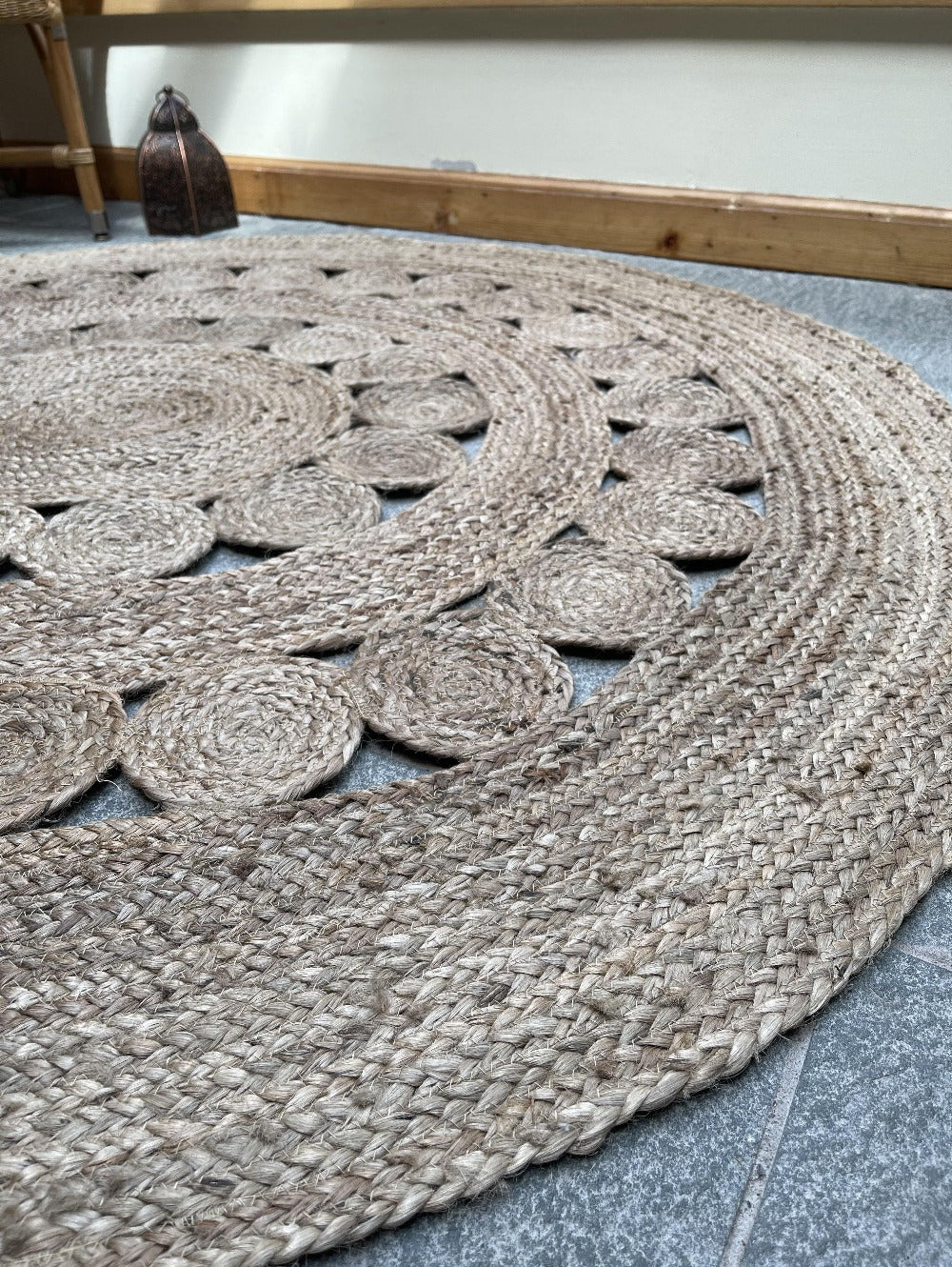 GHERANA Circle Rug Jute in Flat Weave Round Design - Second Nature Online