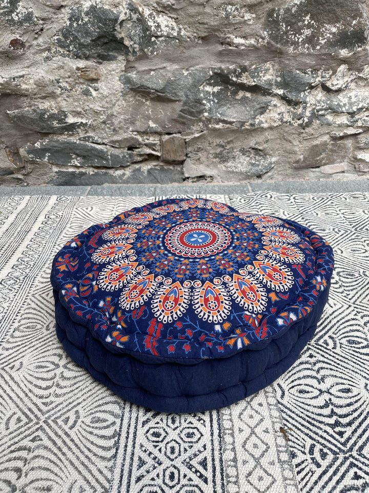 Round Yoga Cushion for Pilates and Meditation in Peacock Design - Second Nature Online