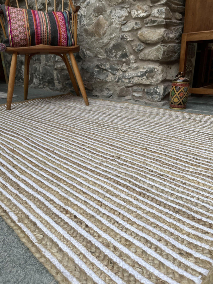 CHAKKAR PALE Stripe Rectangular Jute Beige White Hall Rug - Second Nature Online
