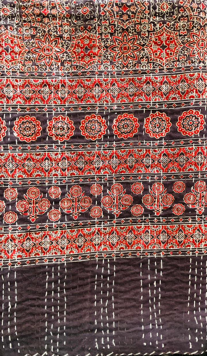 Vintage Indian Kantha Red and Blue Traditional Design Recycled Multi Colour Cotton Throw Bedspread Cover 140 cm x 228 cm