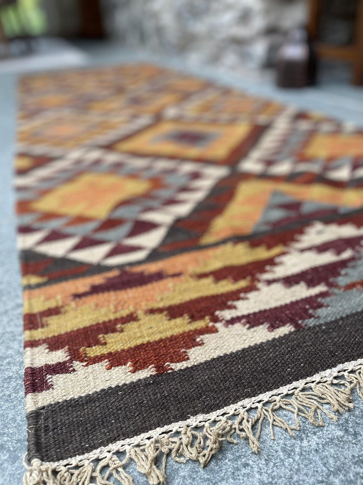 Alwar Geometric Kilim Rug in Brown Red Orange Design - Second Nature Online