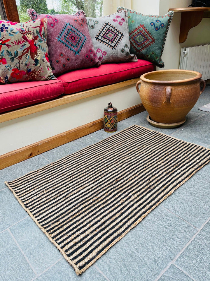 Rectangle Jute and Black Cotton Rug - Second Nature Online