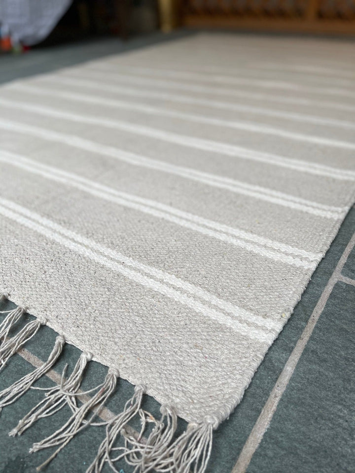Varca Grey Rug Striped Design Cotton and Jute Yarn